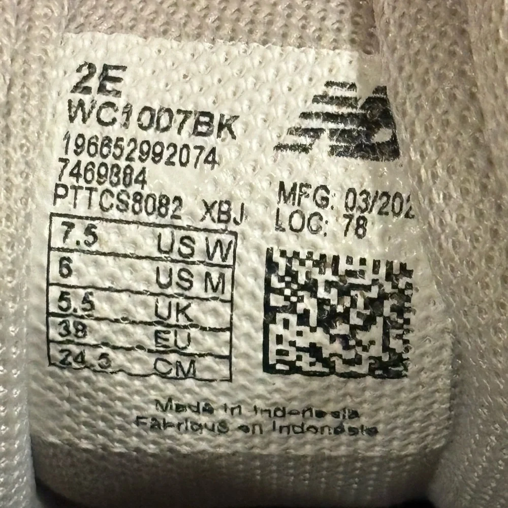New Balance Fresh Foam X 1007 Women's Sneakers Black & White size 7.5 - Picture 7 of 12